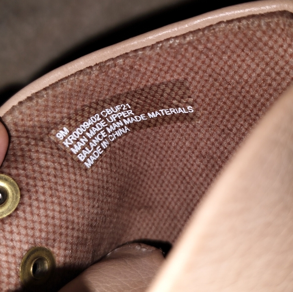 Korks by Kork Ease heeled ankle boots. Sz 9 - Picture 5 of 8